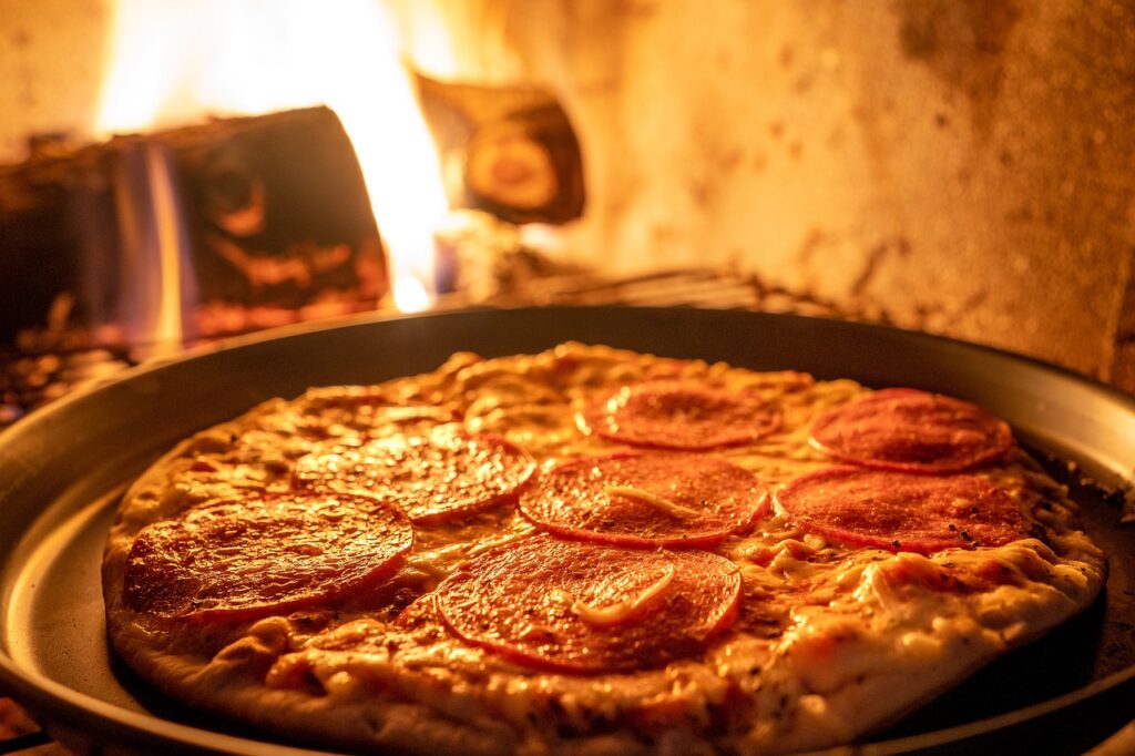 salami pizza, pizza, wood fired pizza-6593465.jpg